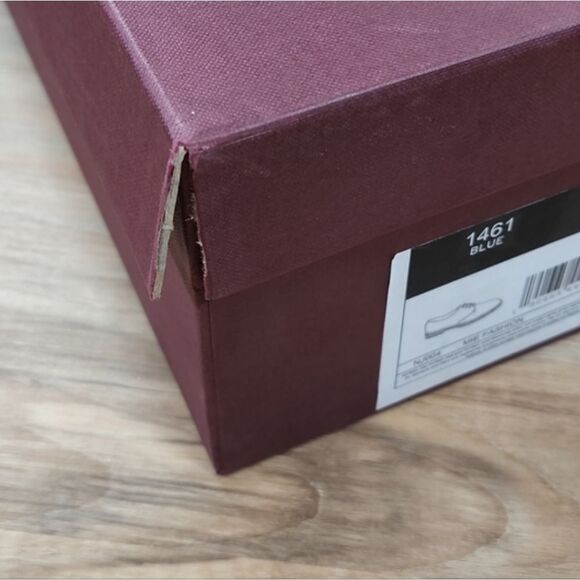 🩵NIB Dr. Martens Blue Made in England Savannah Nubuck Leather Oxfords Size 8 - Picture 12 of 16